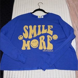 SMILE MORE | WOMENS SWEATSHIRT | SIZE L